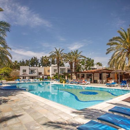 Always Welcome! Near Beach, Cml Swimming Pool Пафос Екстериор снимка