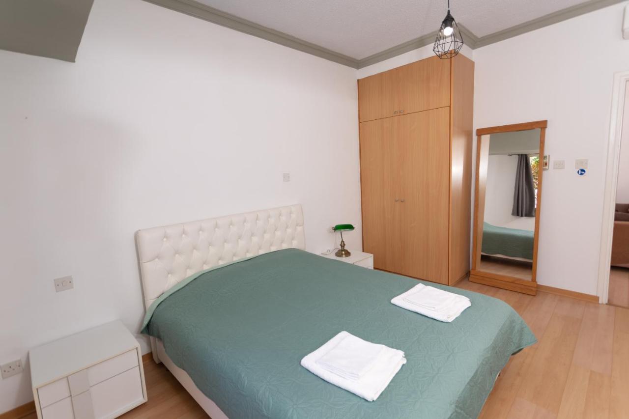 Always Welcome! Near Beach, Cml Swimming Pool Пафос Екстериор снимка